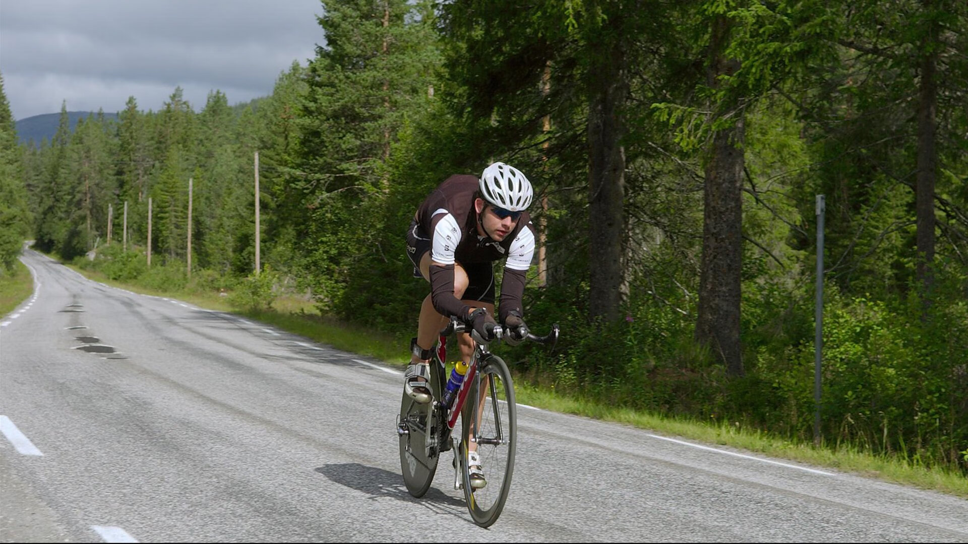 开云体育-激烈对战：微小失误也可能决定胜负