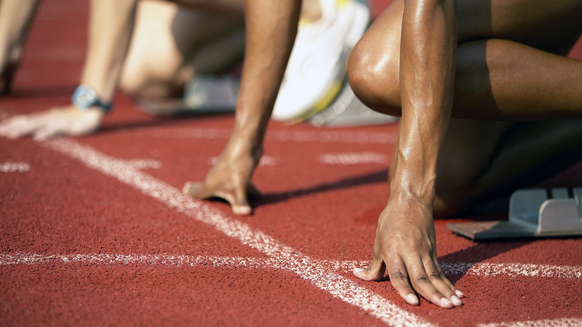 Kaiyun(中国)开云-特色篮球元素融入城市夜景，营造文化氛围，篮球场夜景壁纸图片